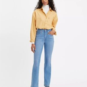 Levi’s 725 High Rise Bootcut Jeans
